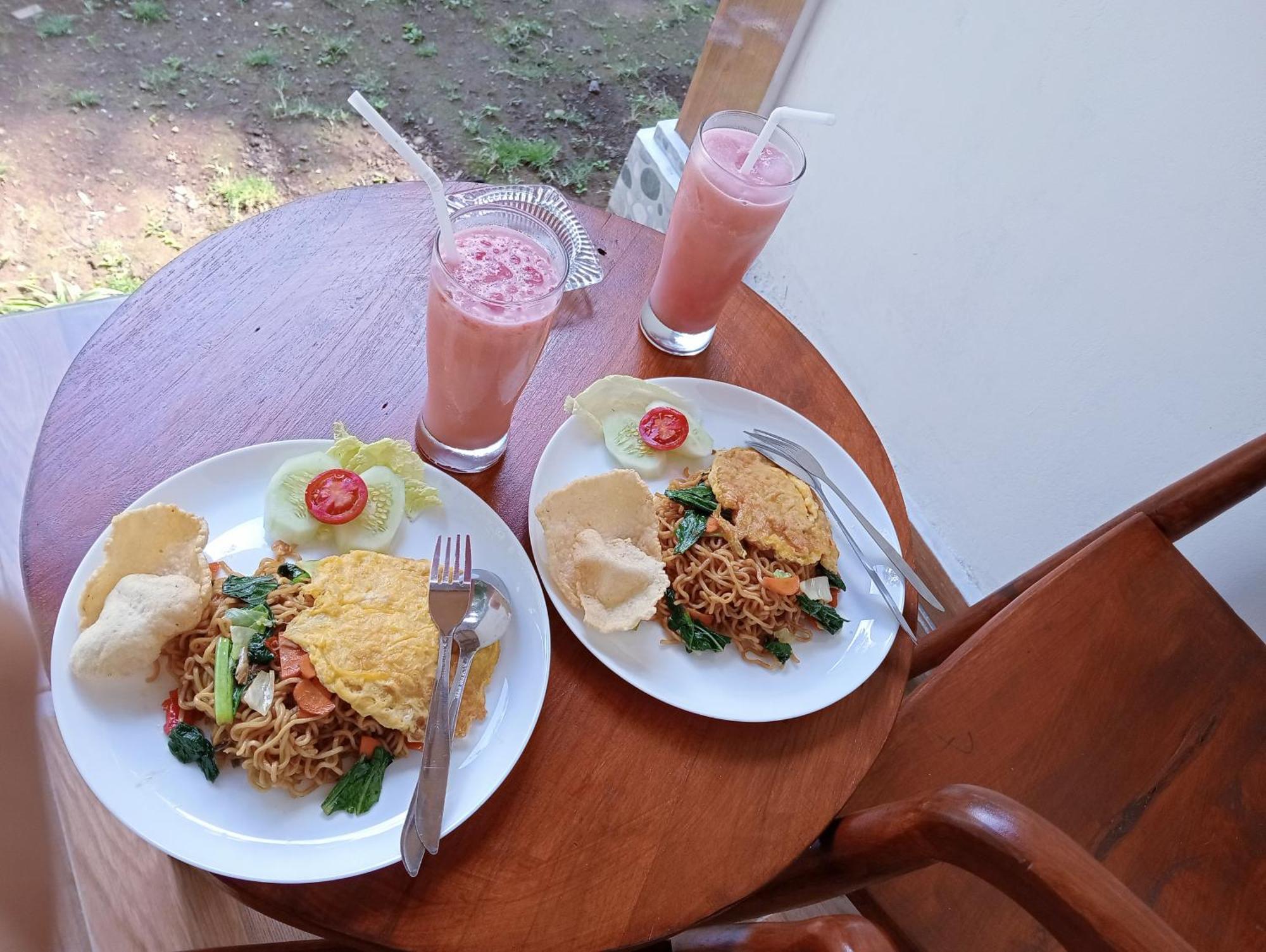 Singaraja Jepun Homestay Lemukih מראה חיצוני תמונה