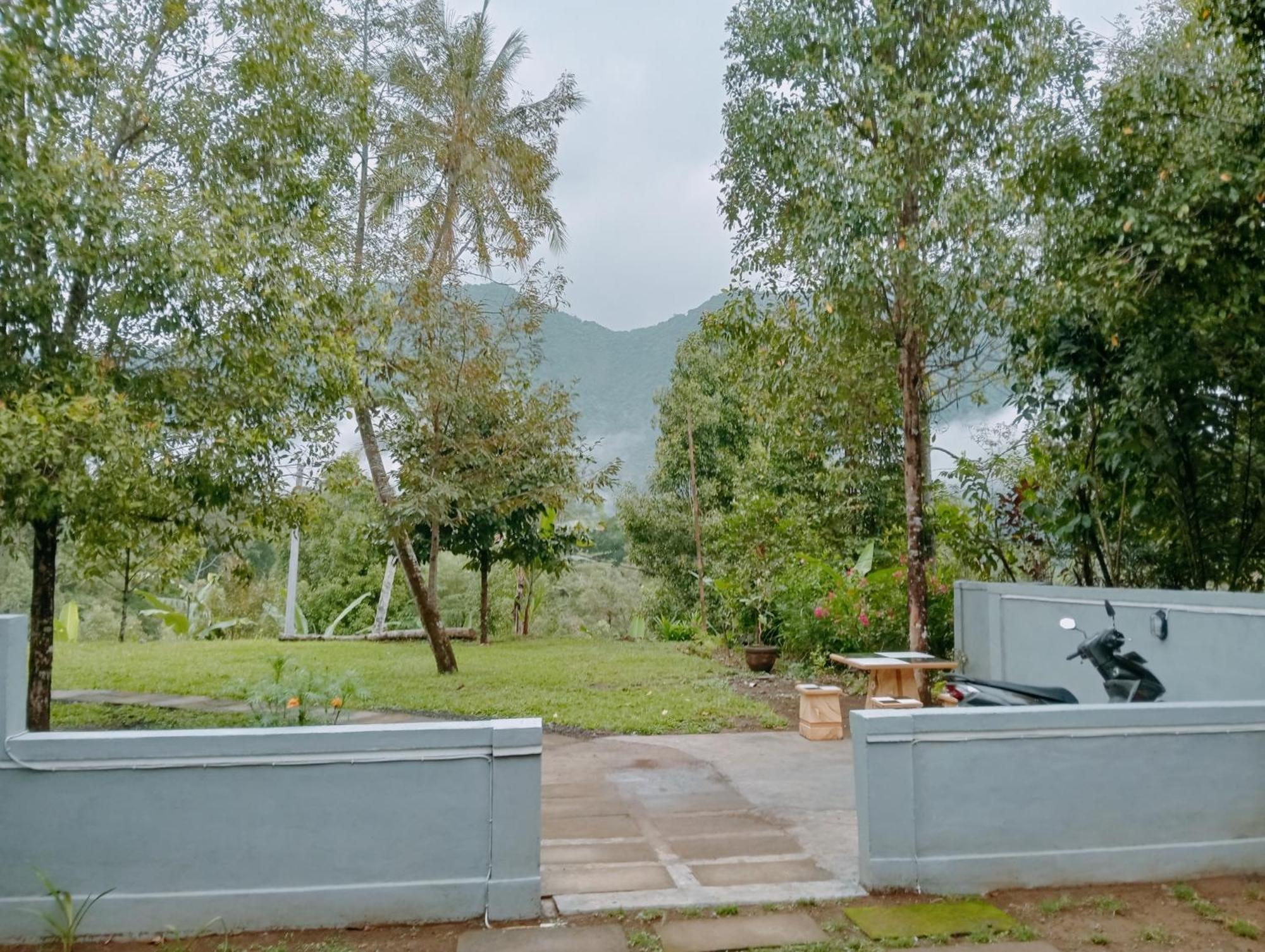 Singaraja Jepun Homestay Lemukih מראה חיצוני תמונה