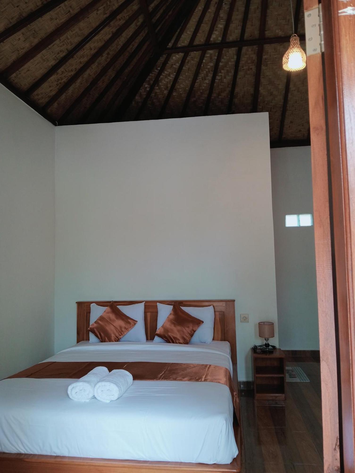 Singaraja Jepun Homestay Lemukih מראה חיצוני תמונה